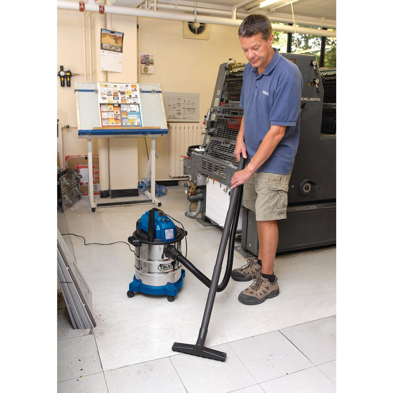 Draper 13785 Wet & Dry 20 litres Vacuum Cleaner Stainless Steel Tank, 1250W